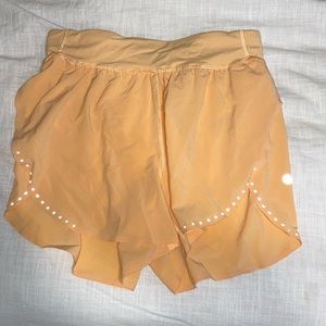 Lululemon find your pace short 3 inch